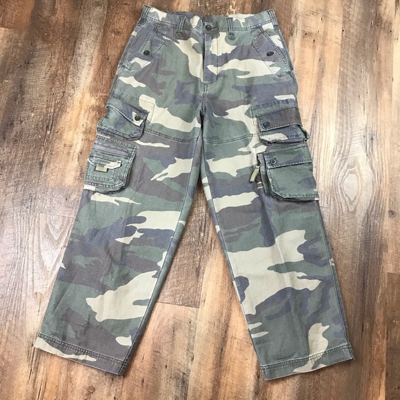 Old Navy Other - Old Navy Green Camouflage Cargo Pants 32x28